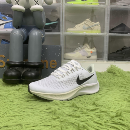 Nike Air Zoom Pegasus 37 White Black
